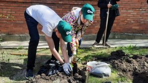 "Малоохтинский колледж" принял участие в акции "Сад памяти"