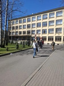В СПб ГБ ПОУ "Малоохтинский колледж" были проведены учения в рамках Всероссийского учения по отработке комплексного сценария "Действия работников, обучающихся, сотрудников охраны образовательных организаций, а также сотрудников оперативных служб на объектах (территориях) при совершении (угрозе совершения) террористических актов, в том числе с применением беспилотных летательных аппаратов" 