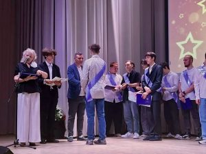Торжественная церемония вручения дипломов о среднем профессиональном образовании в СПБ ГБ ПОУ «Малоохтинский колледж» прошла