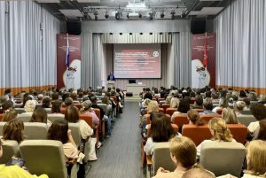 В Малоохтинском колледже накануне начала учебного года проведено совещание с трудовым коллективом.
